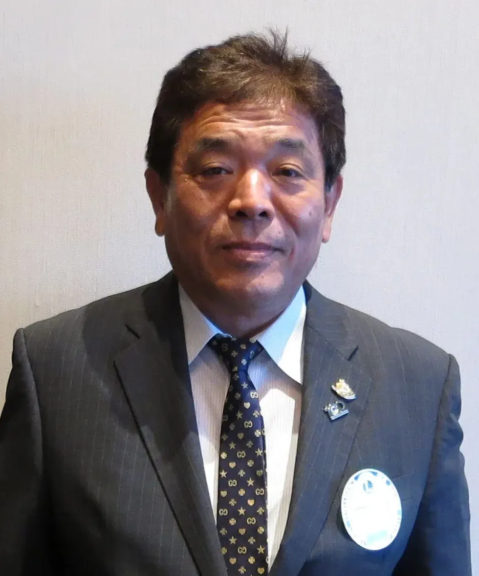 西堀 朗